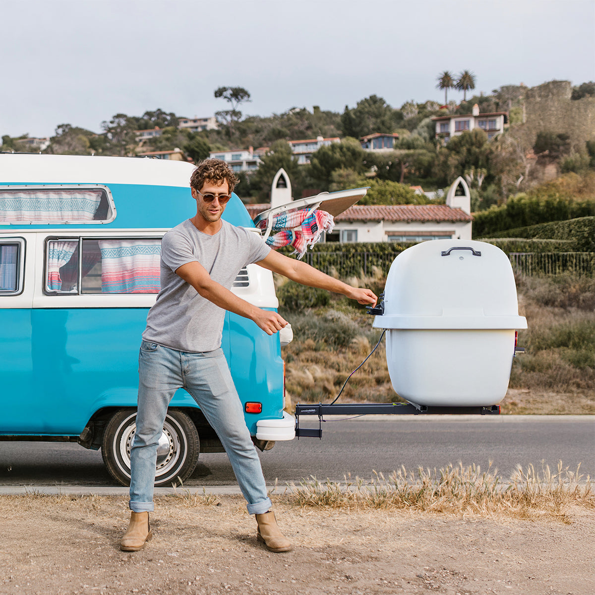 Enclosed Cargo Carrier for Eurovans